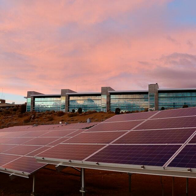 Panneaux Solaire, énergie et environnement - Made in Cameroun